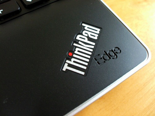 Thinkpad Edge 11” パームレスト