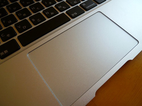 MacBook Air のタッチパッド