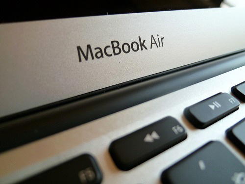 MacBook Air のロゴ