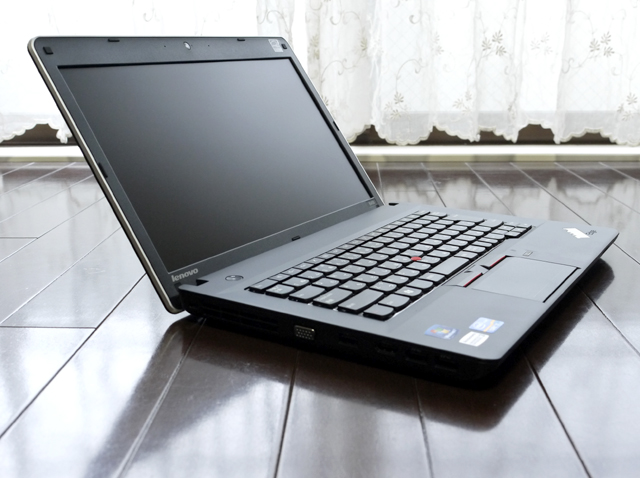 ThinkPad Edge E430 レビュー 外観や内部構造＆16GBのキャッシュ ...