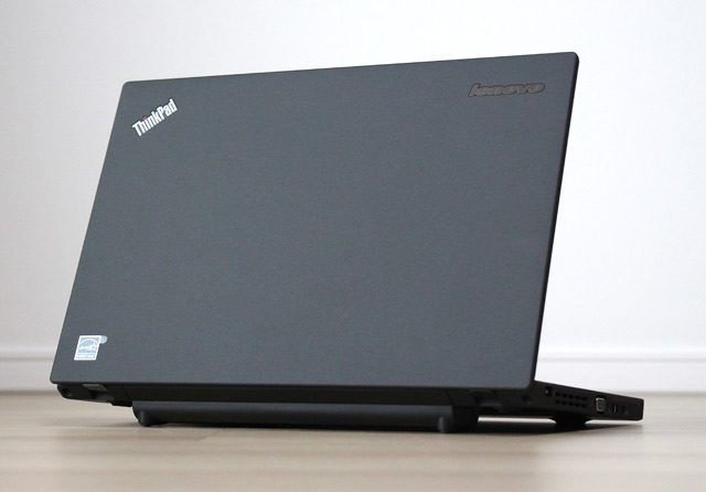 ThinkPad X250 レビュー トラックポイントのボタンが復活した12.5型の ...