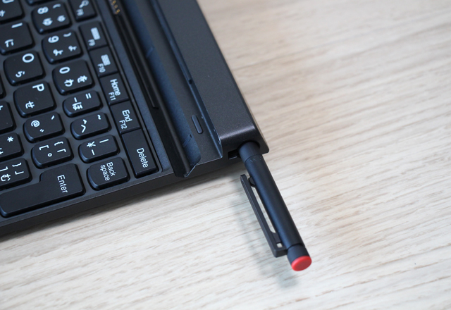 ThinkPad 10 に付属のThinkPad Tablet ペンで文字やイラストを描いて ...