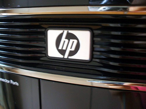 HPE 390jp フロントパネル中央のロゴ