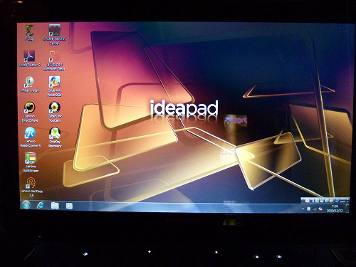 IdeaPad Y560 デスクトップ画面