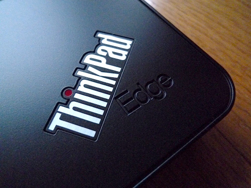 Thinkpad Edgeのロゴ