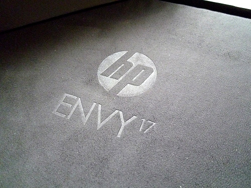 ENVY17の専用スリーブケース